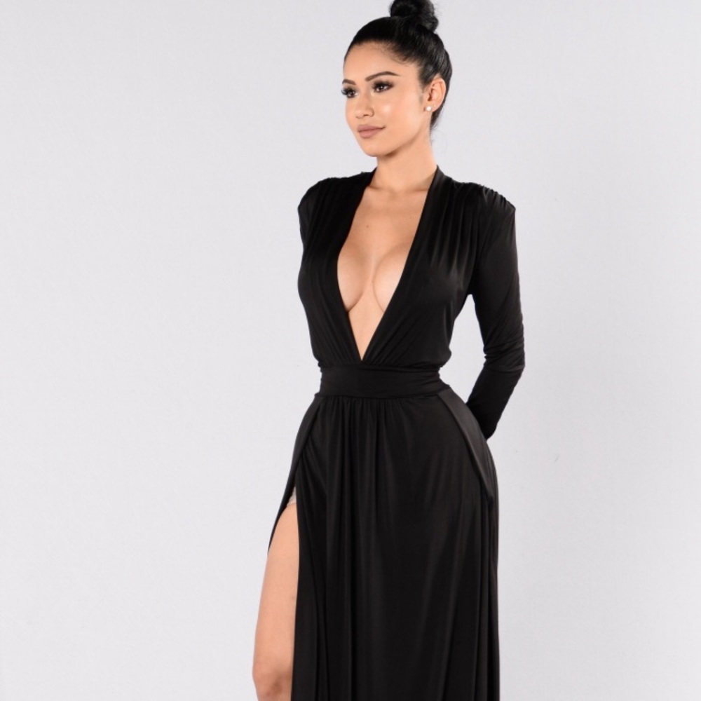 High Slit Long Sexy Black Dress